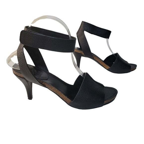 Vince Camuto Black Leather Odela Sandals (Size 8M/38.5) - Picture 3 of 9